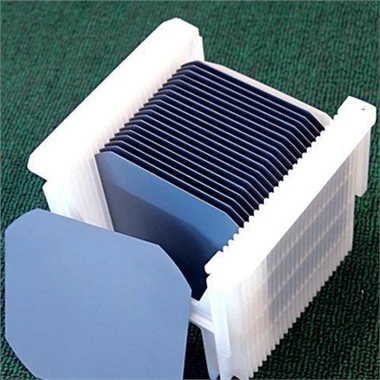 Τετράγωνο μονοκρυσταλλικό πυρίτιο Solar Grade